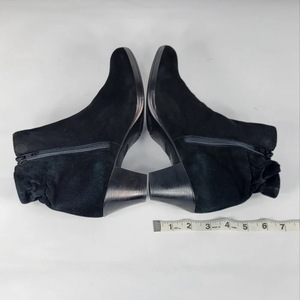 Munro Black Suede Ankle Boots #764 Size 9N